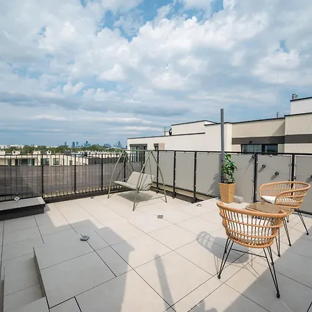 Апартаменти Lopuszanska Modern With Balcony *