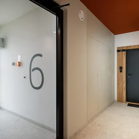 Lopuszanska Modern With Balcony Appartement